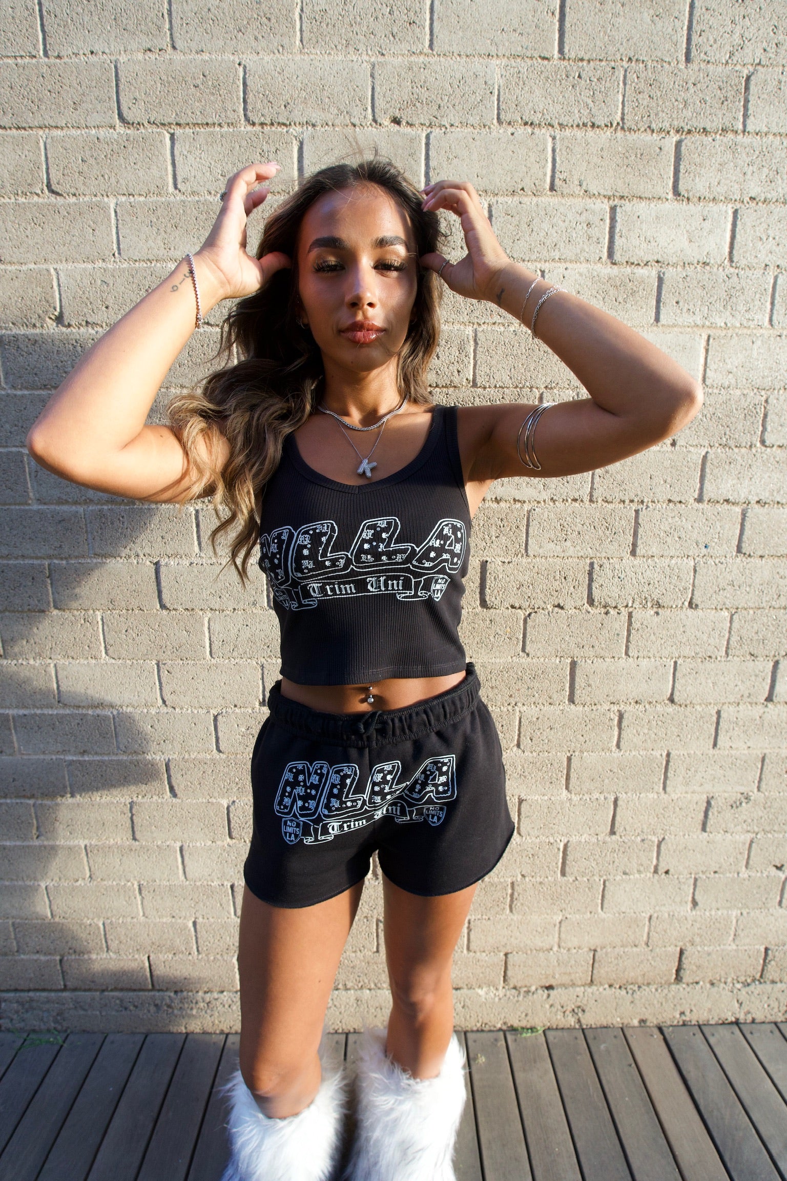 ‘Blackout’ Set